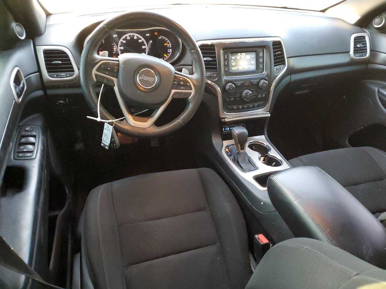 2017 Jeep Grand Cherokee - Image 8