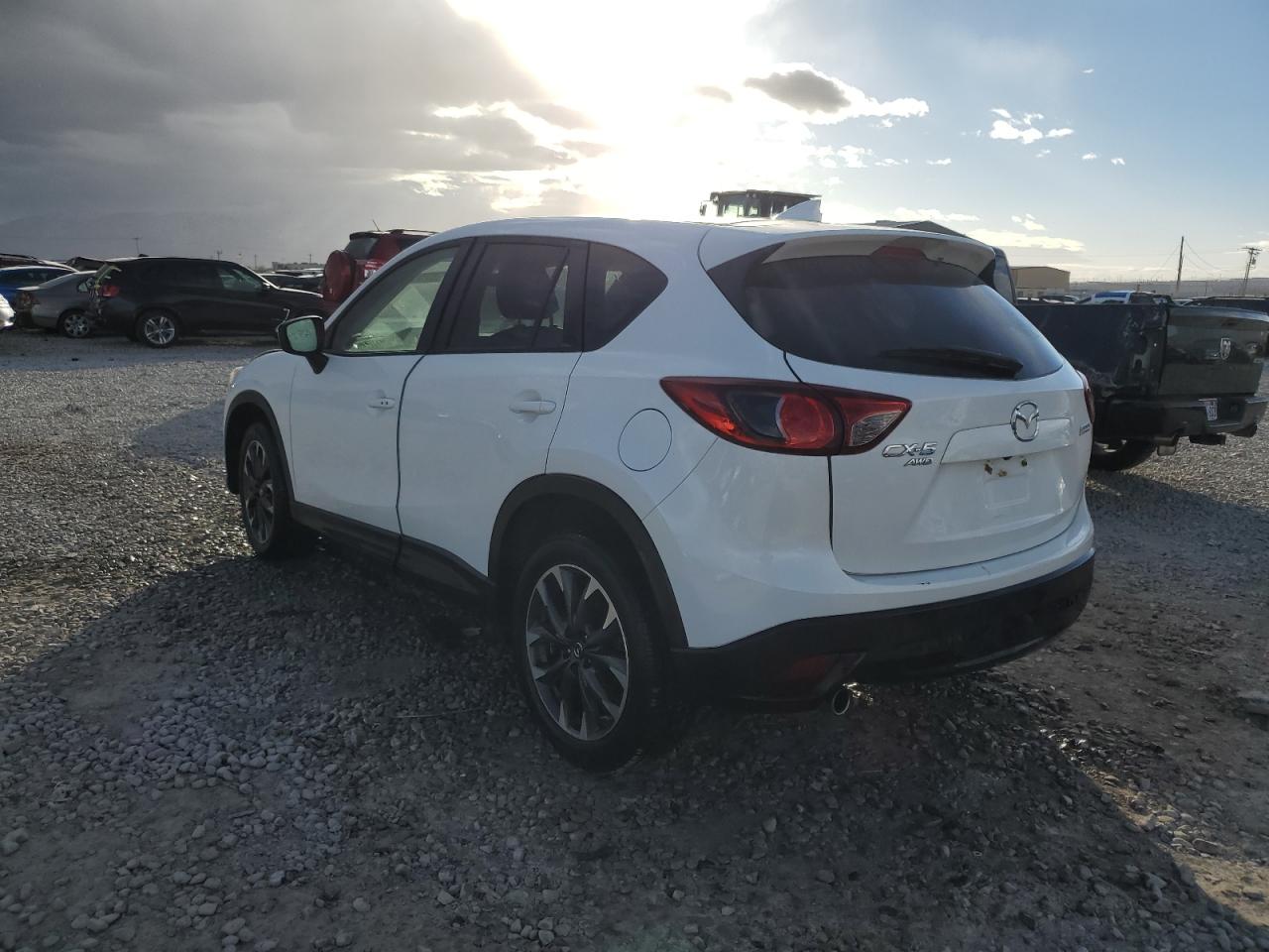2016 Mazda CX-5 - Image 2