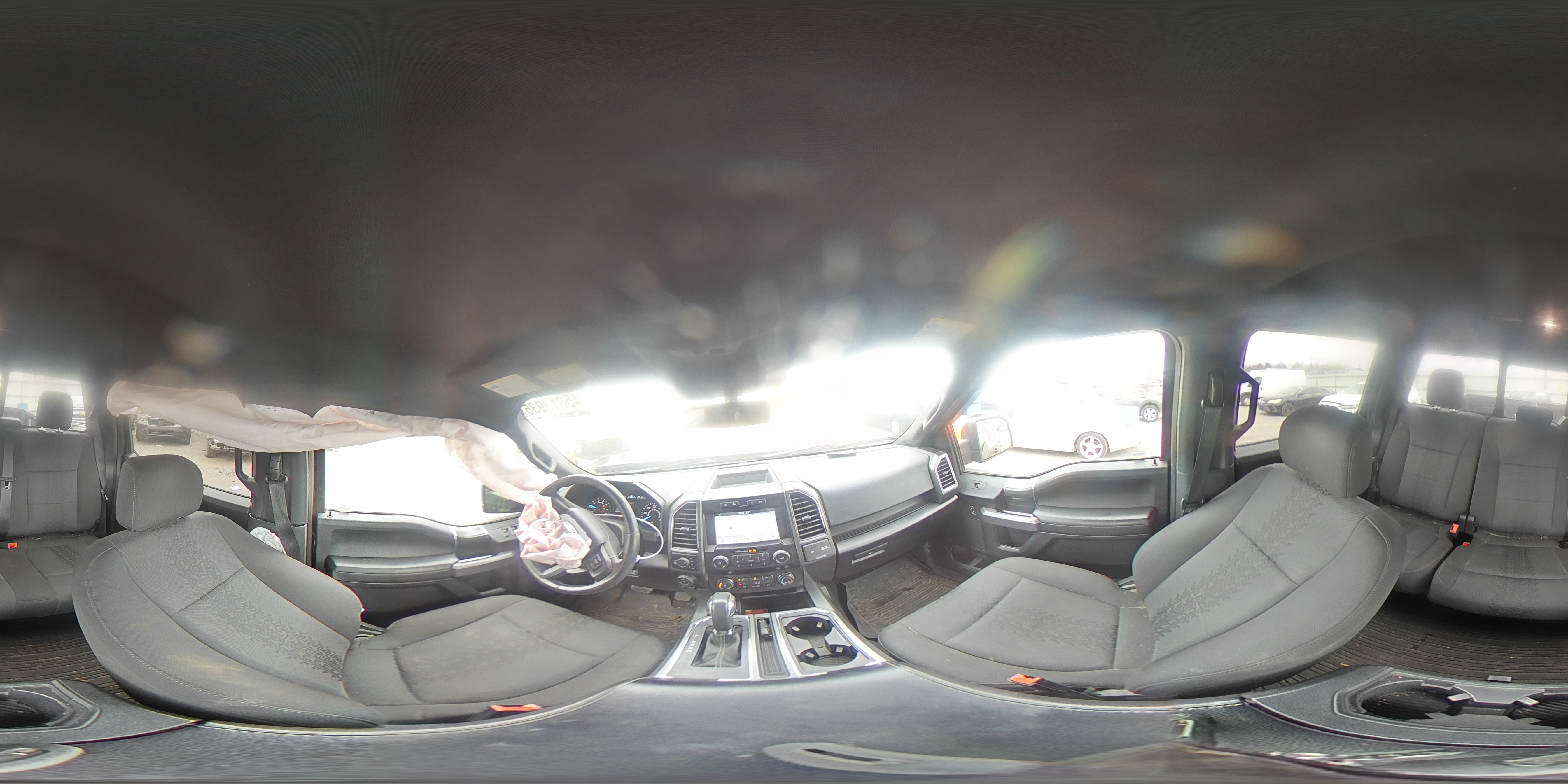 2019 Ford F-150 - Image 13