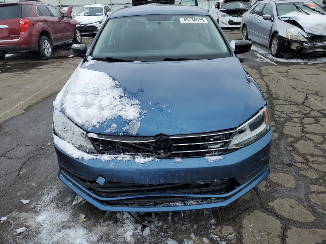 2016 Volkswagen Jetta - Image 5