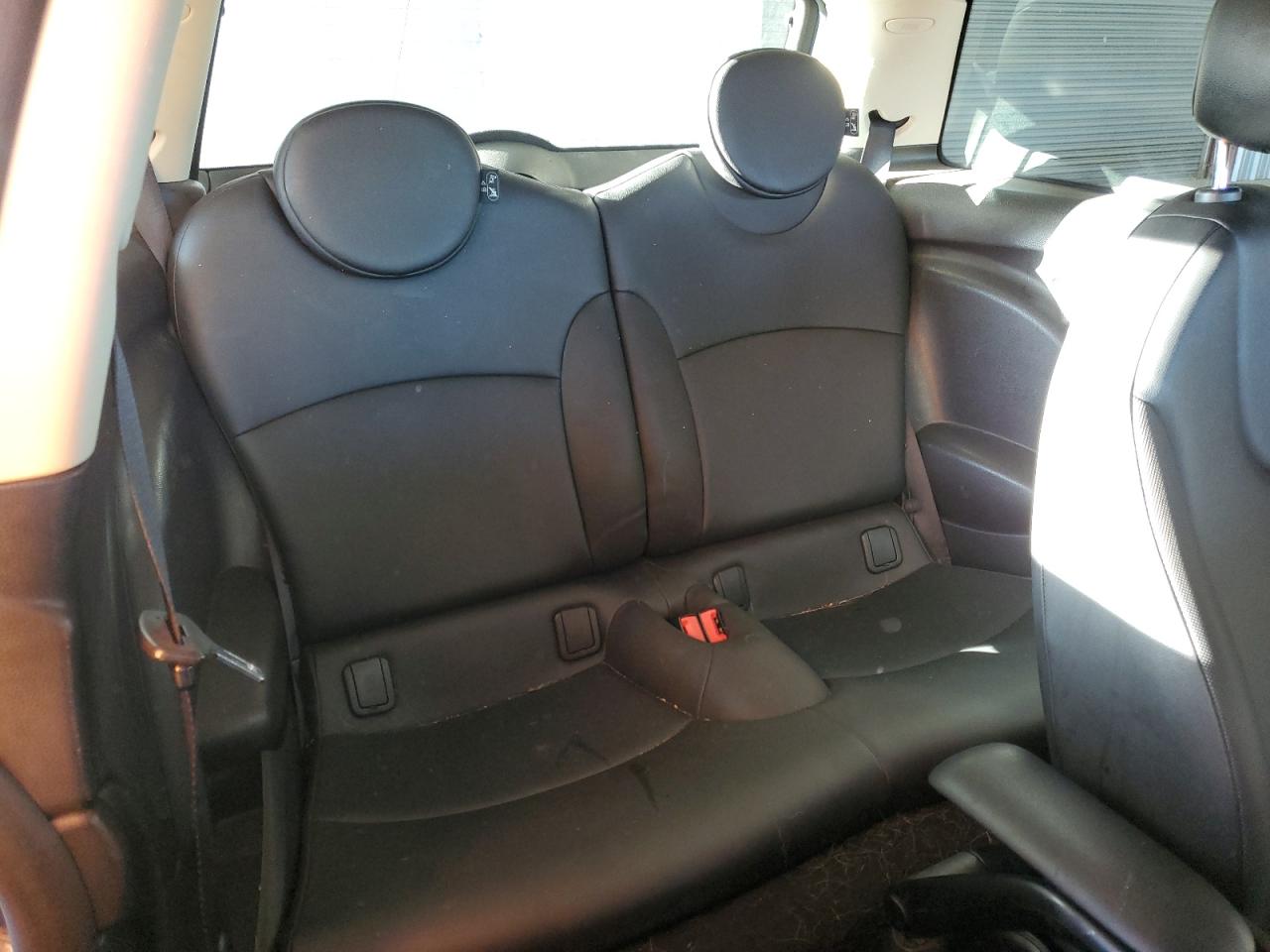 2013 MINI Cooper - Image 10