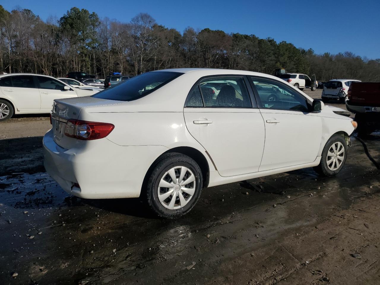 2011 Toyota Corolla - Image 3