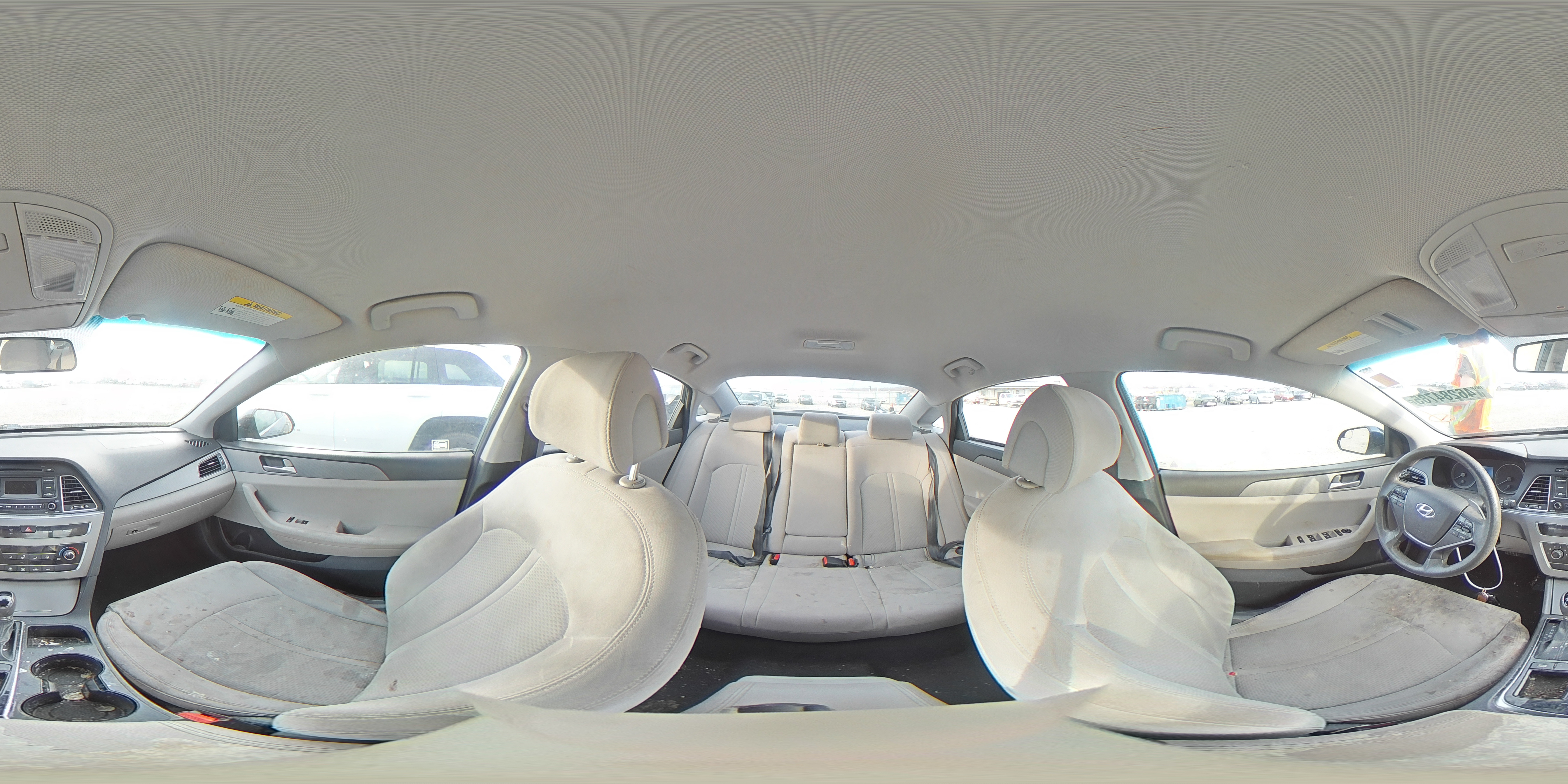 2015 Hyundai Sonata - Image 13