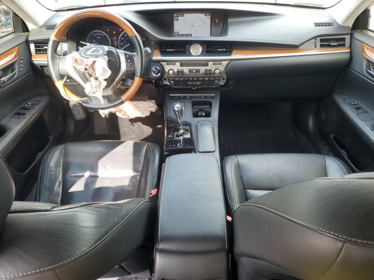 2015 Lexus ES - Image 8