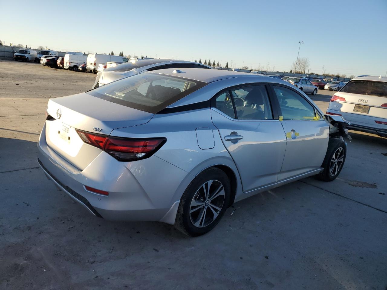2022 Nissan Sentra - Image 3