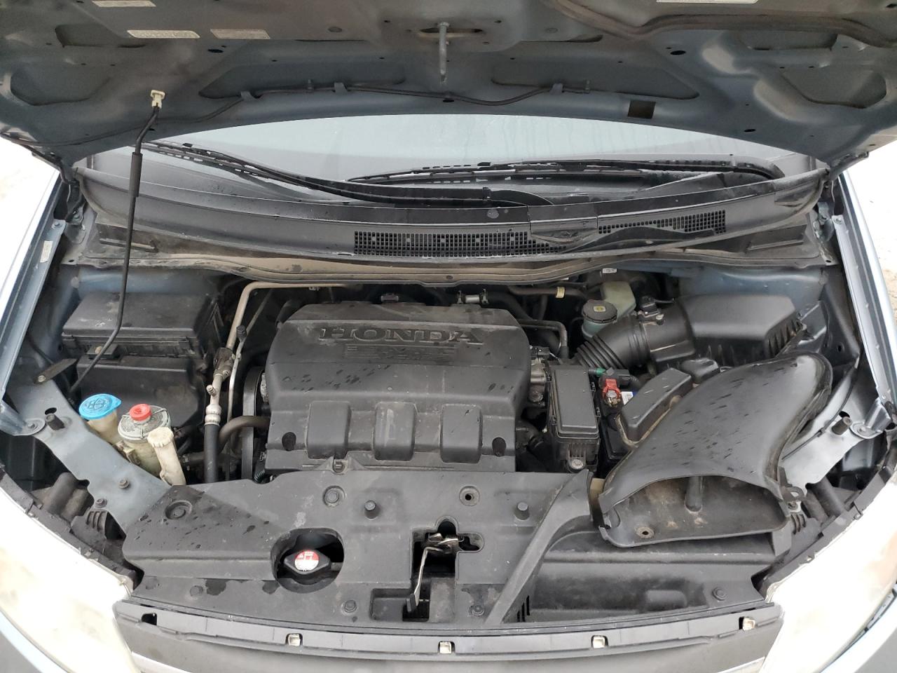2011 Honda Odyssey - Image 12