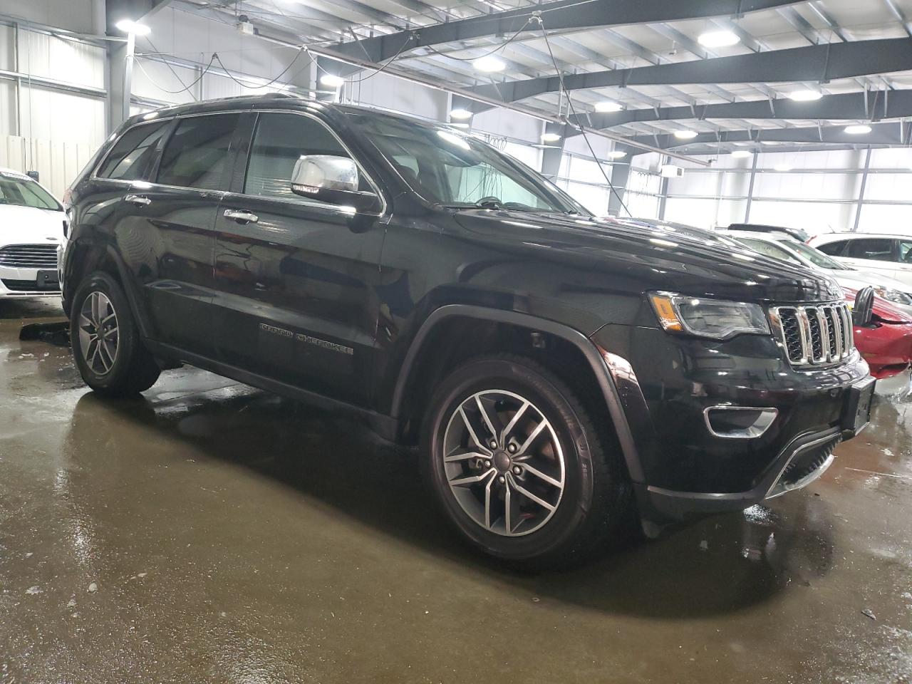 2020 Jeep Grand Cherokee - Image 4