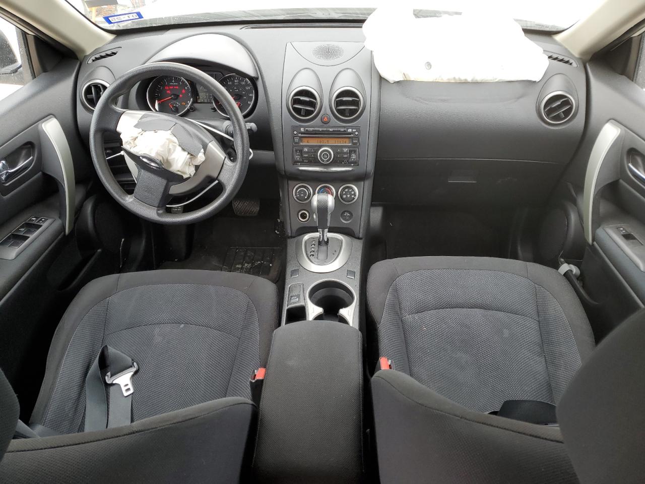 2014 Nissan Rogue - Image 8