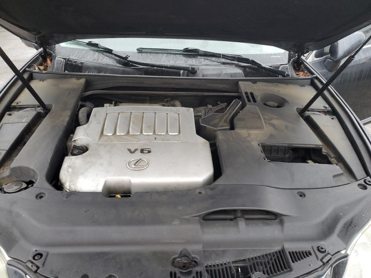 2010 Lexus ES - Image 11