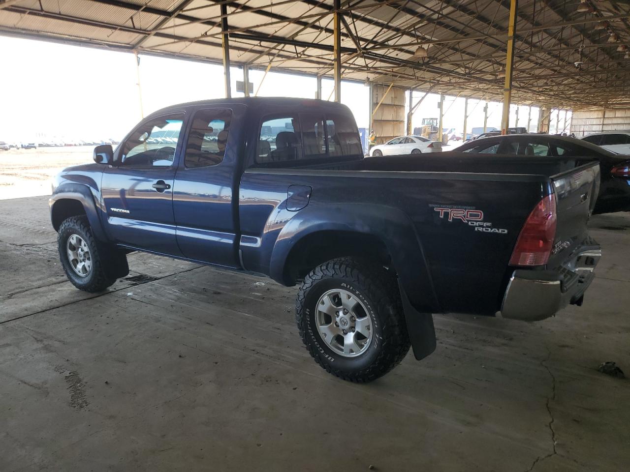 2007 Toyota Tacoma - Image 2