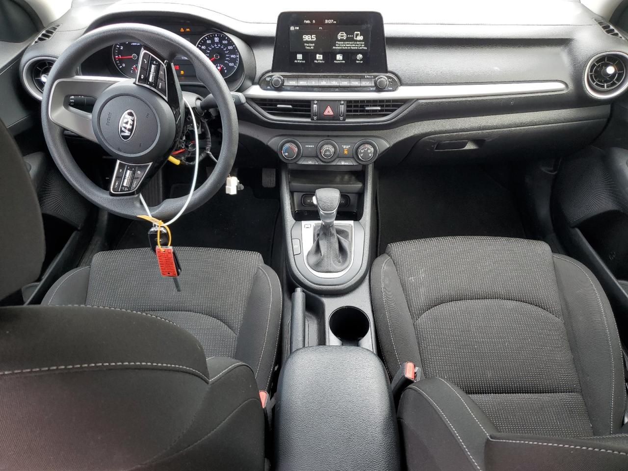2021 Kia Forte - Image 8