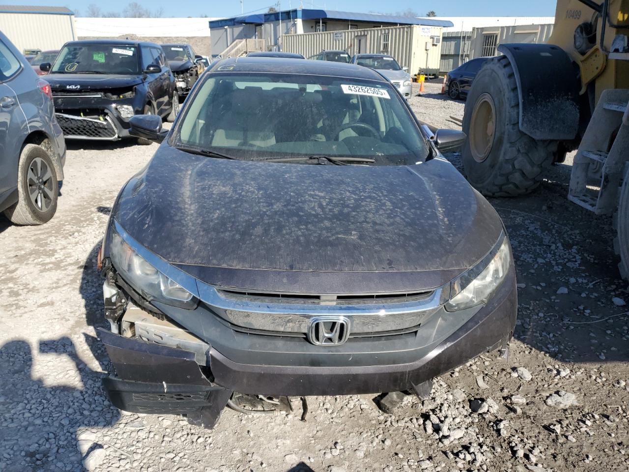 2018 Honda Civic - Image 5