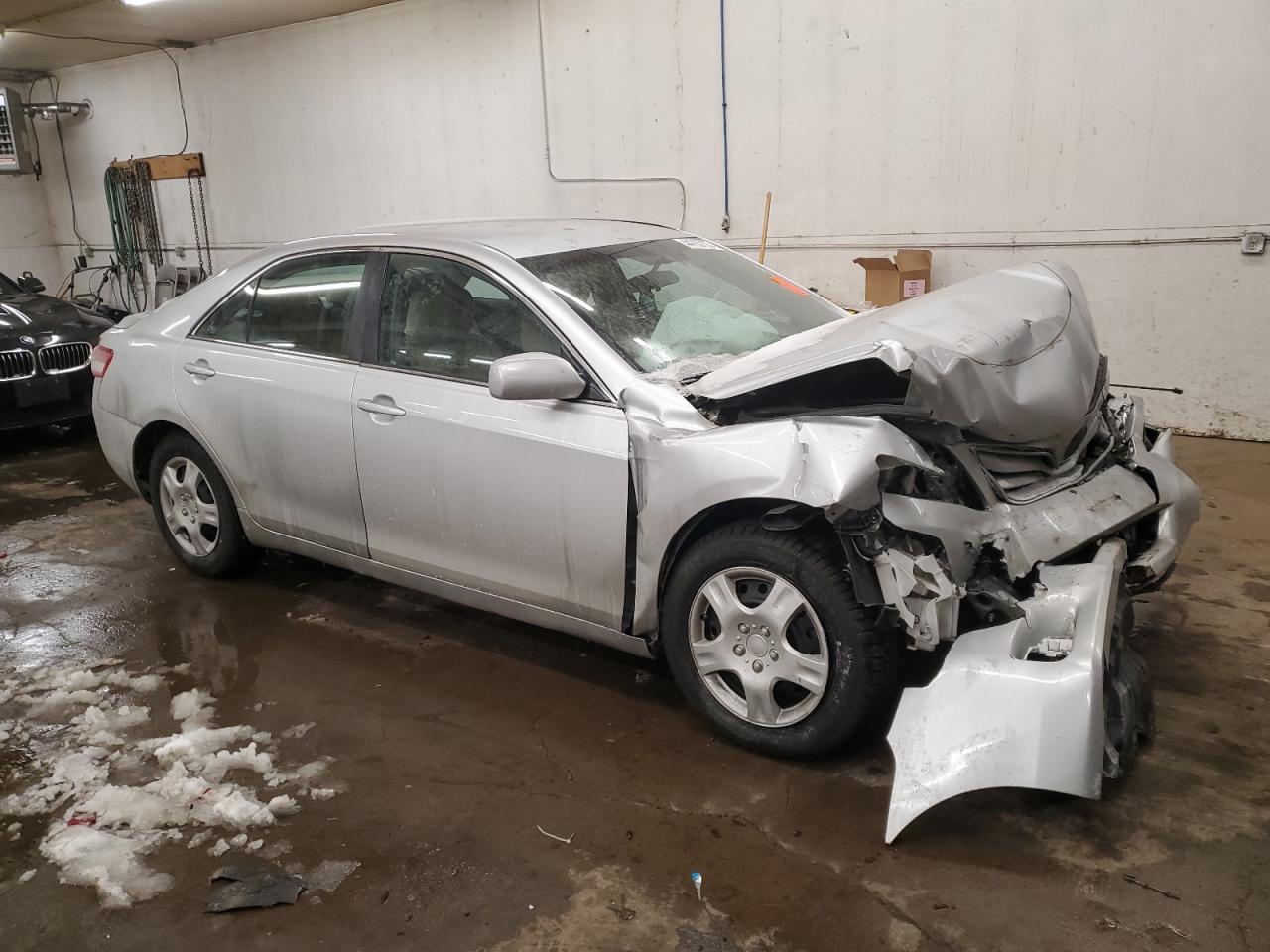 2010 Toyota Camry - Image 4