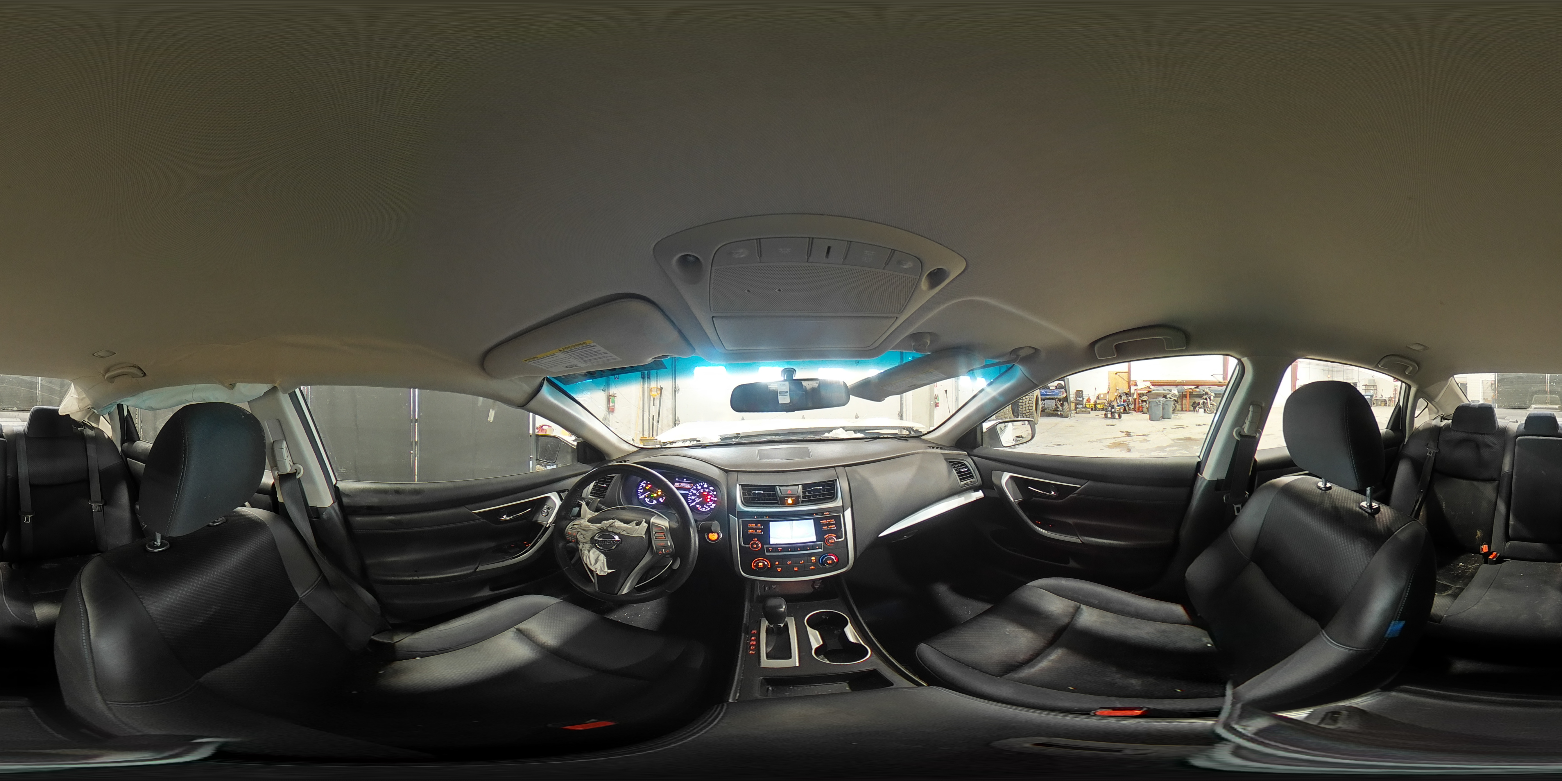 2016 Nissan Altima - Image 12