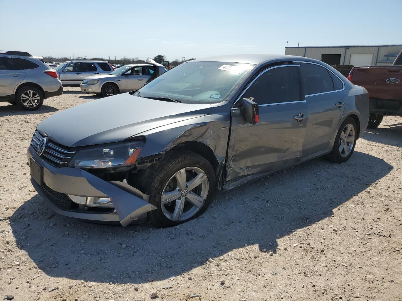 2015 Volkswagen Passat - Image 1