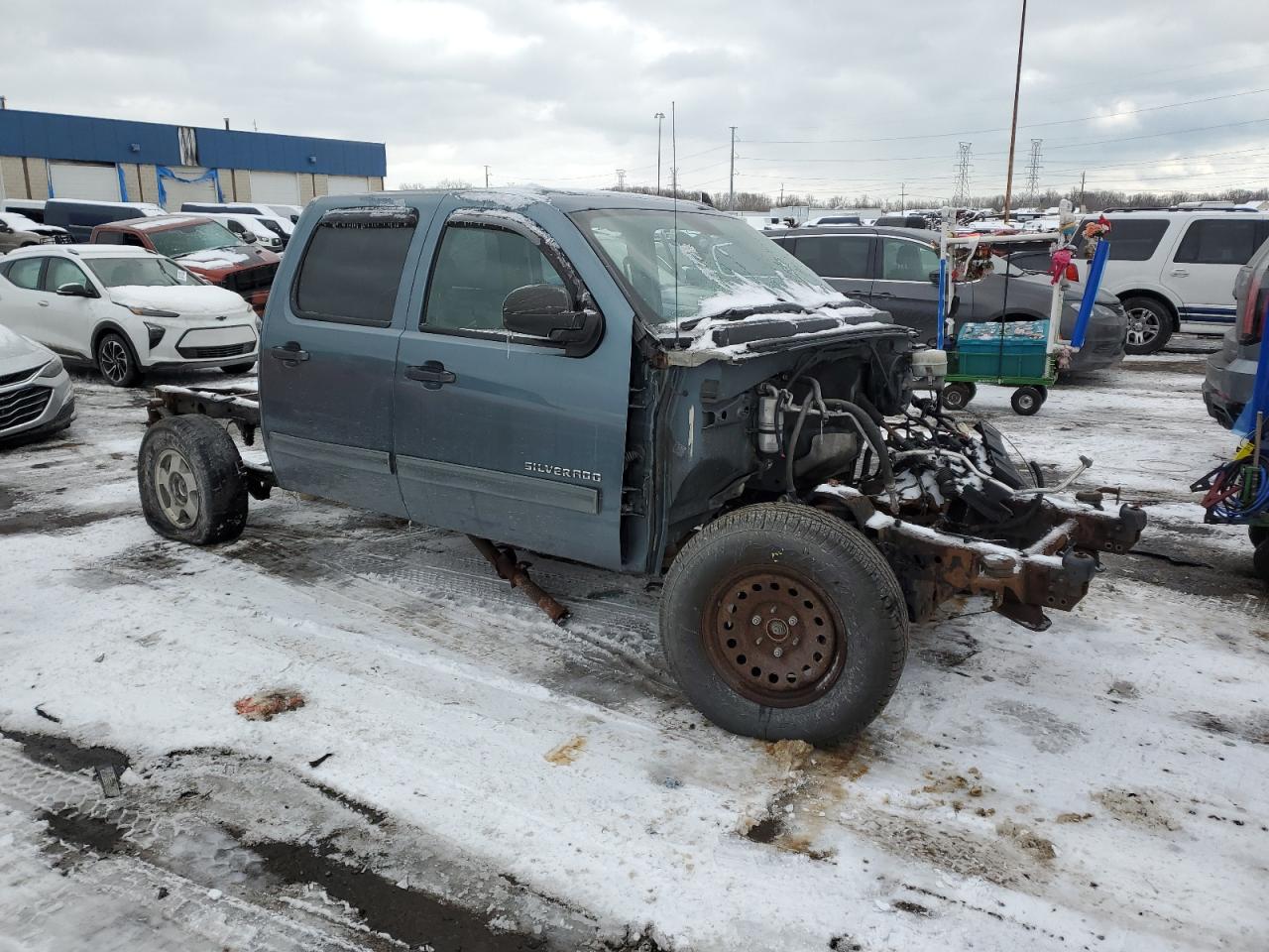 2011 Chevrolet Silverado - Image 4