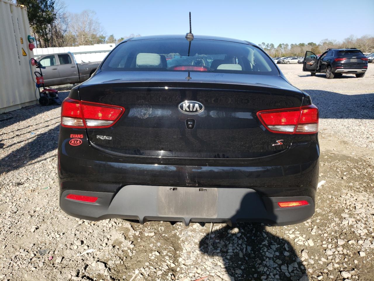 2020 Kia Rio - Image 6