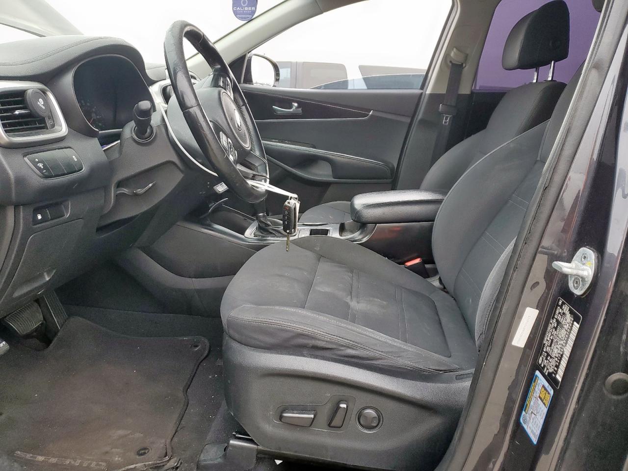 2017 Kia Sorento - Image 7