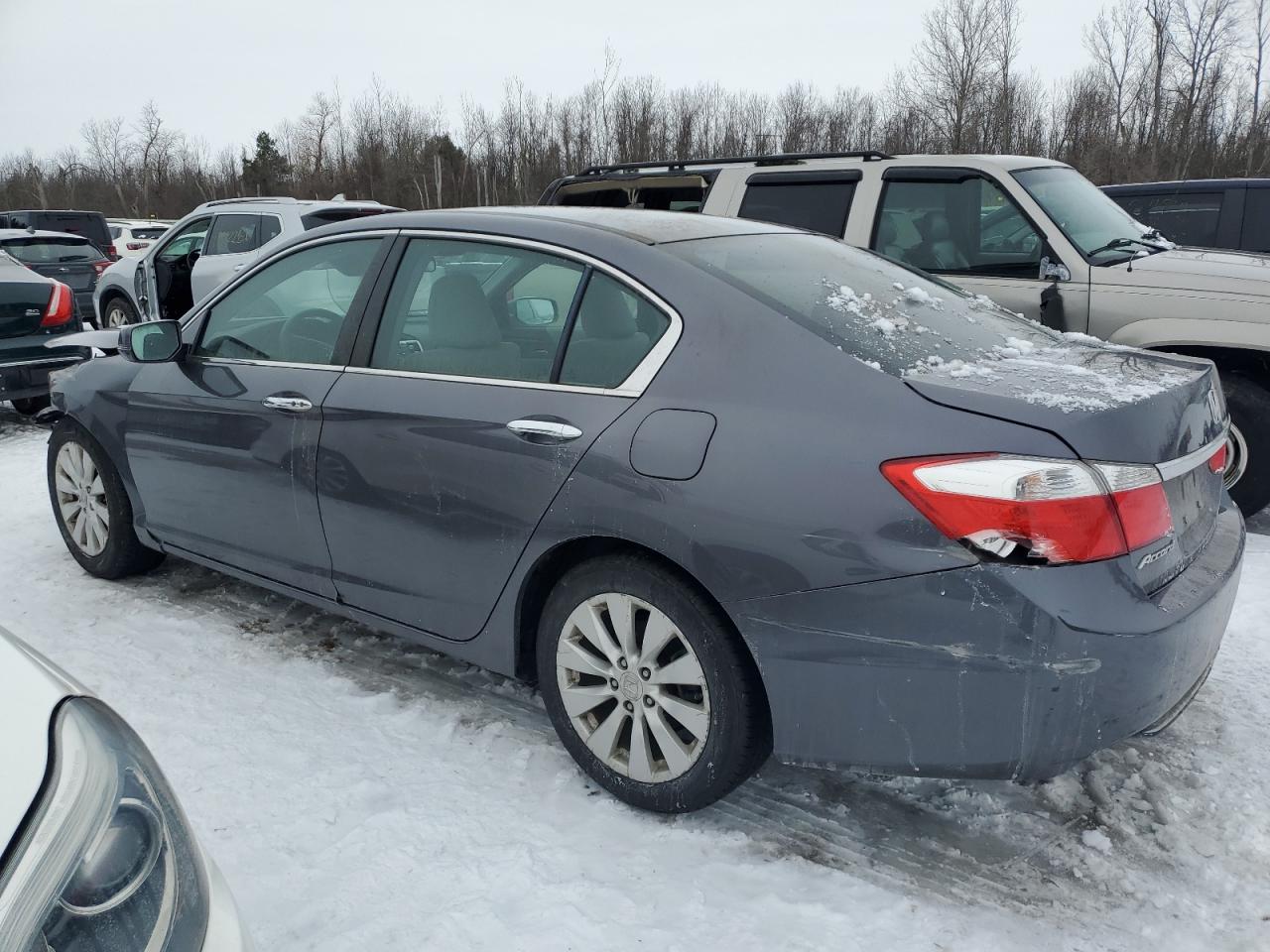 2015 Honda Accord - Image 2