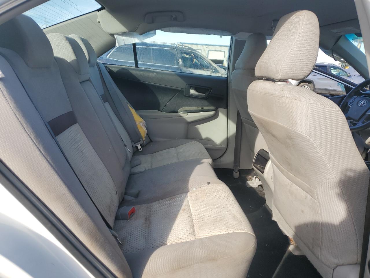 2014 Toyota Camry - Image 10