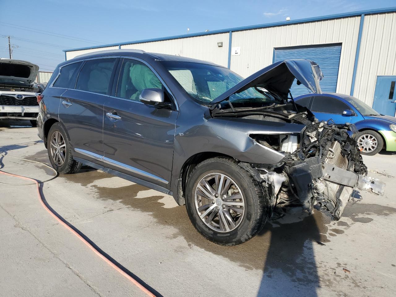 2016 Infiniti QX60 - Image 4
