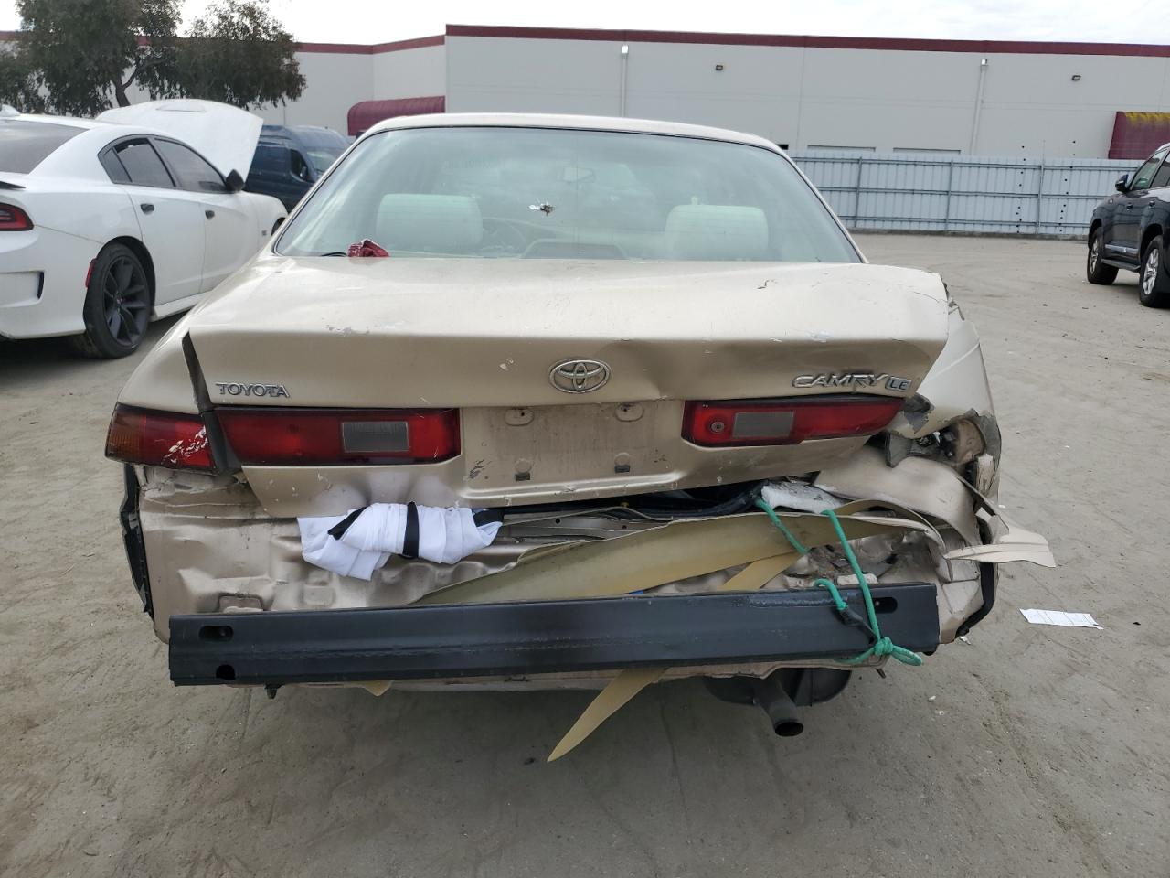 1999 Toyota Camry - Image 6