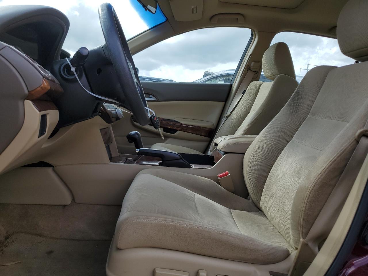 2009 Honda Accord - Image 7
