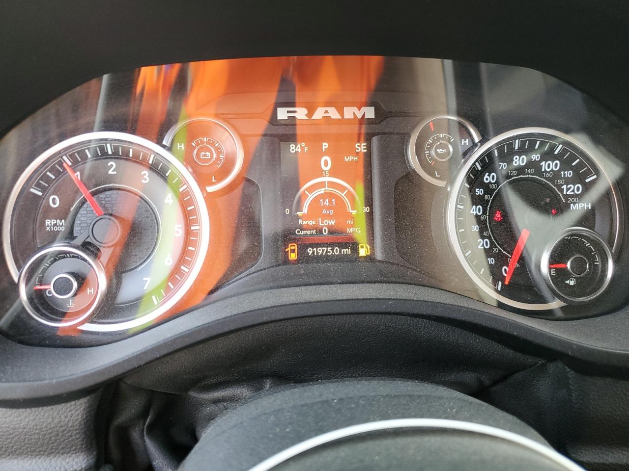 2019 RAM 1500 - Image 9