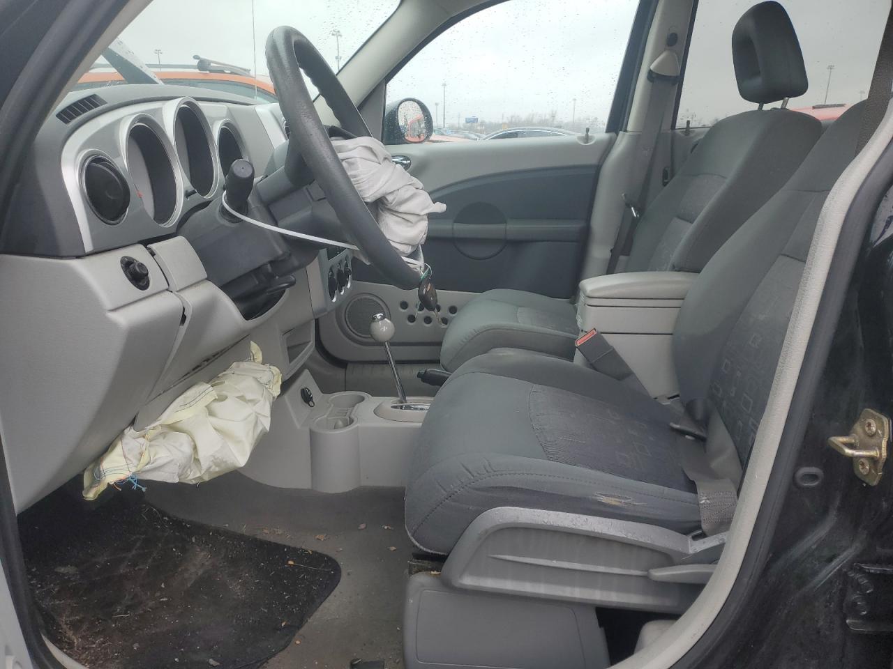2007 Chrysler PT Cruiser - Image 7