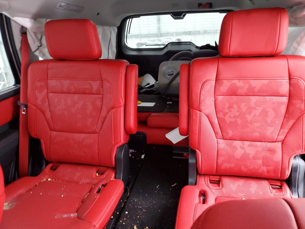 2023 Toyota Sequoia - Image 10