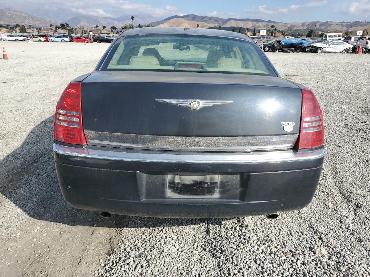 2007 Chrysler 300 - Image 6