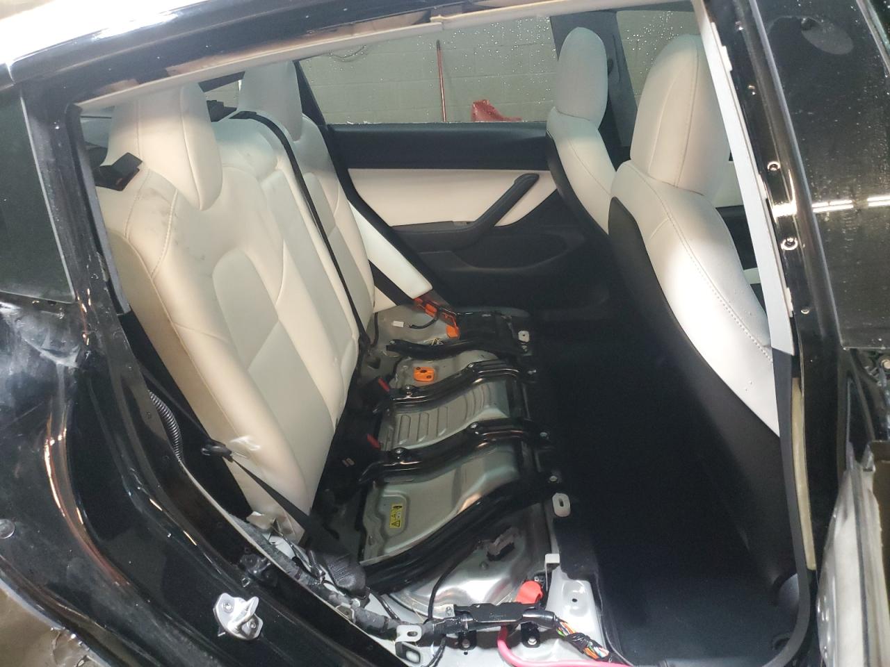 Фото: 5YJ3E1ECXLF742399 - 10