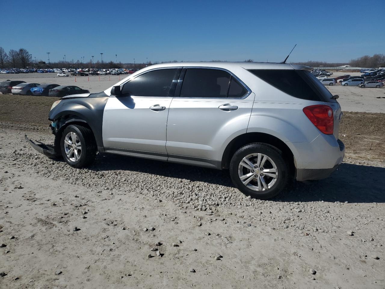2012 Chevrolet Equinox - Image 2