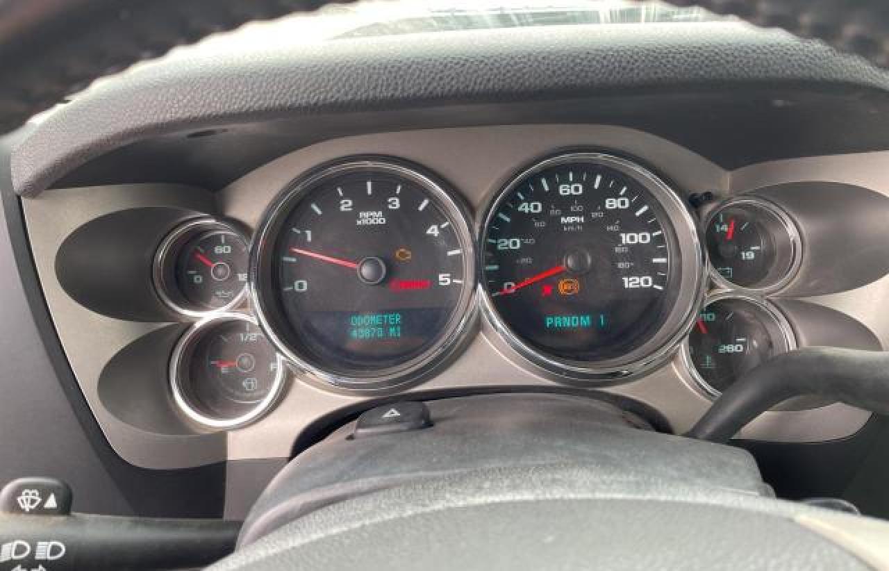 2009 Chevrolet Silverado - Image 8