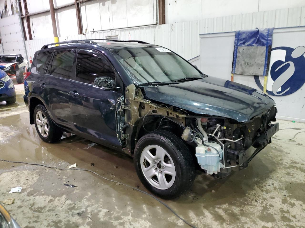 2011 Toyota RAV 4 - Image 4