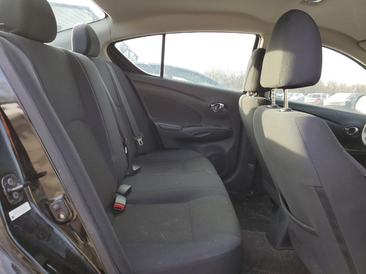 2012 Nissan Versa - Image 10