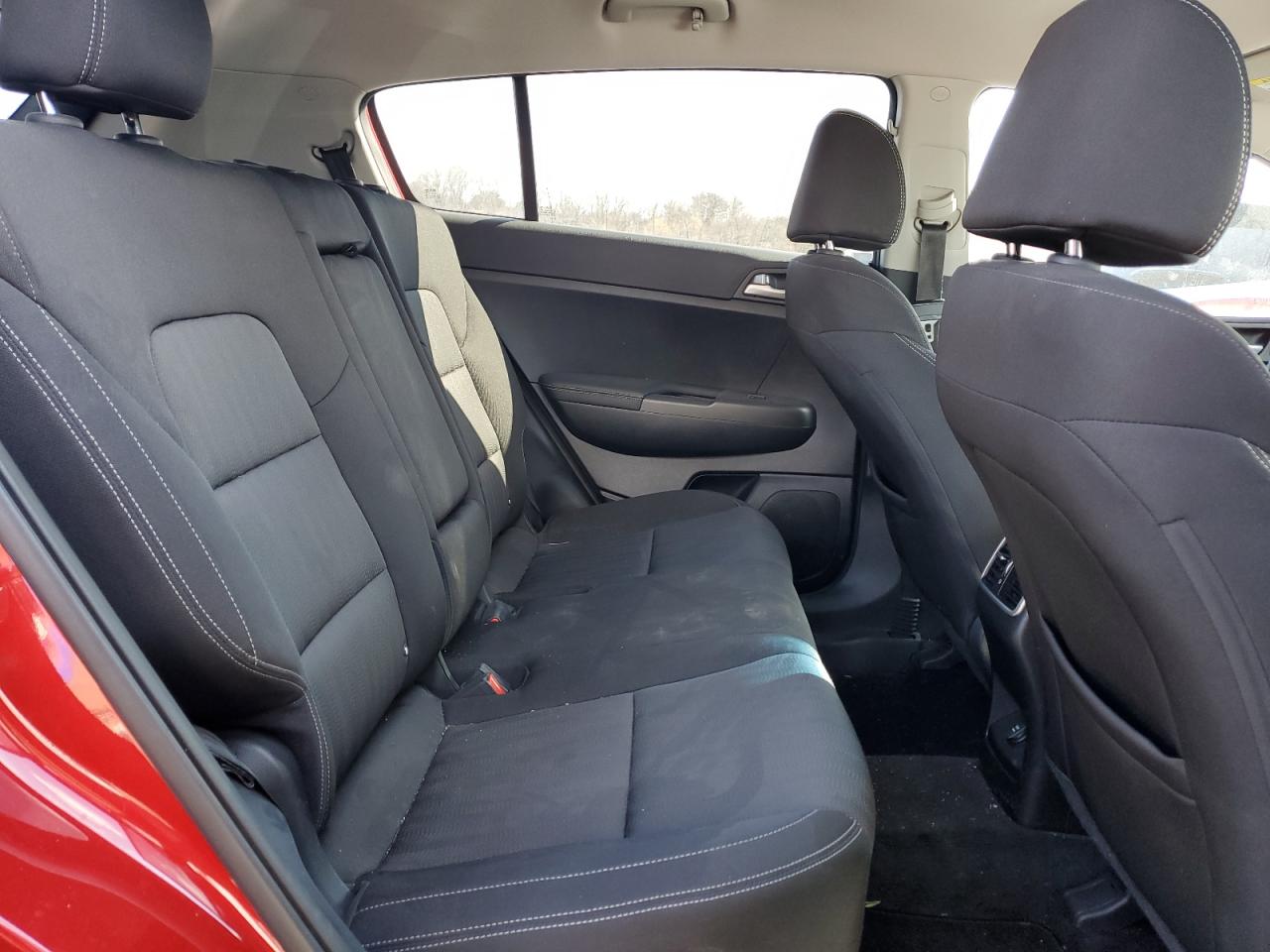 2020 Kia Sportage - Image 11