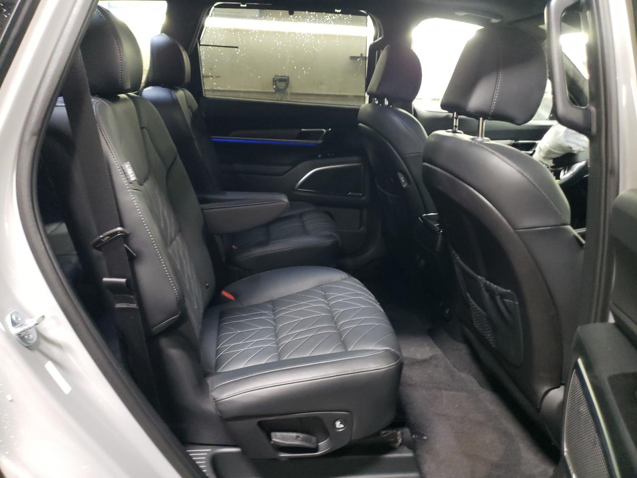 2024 Kia Telluride - Image 11
