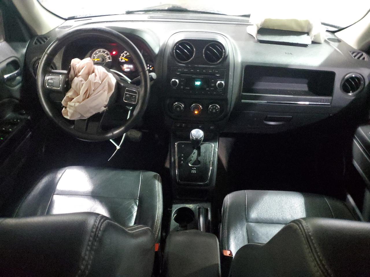 2015 Jeep Liberty (Patriot) - Image 8