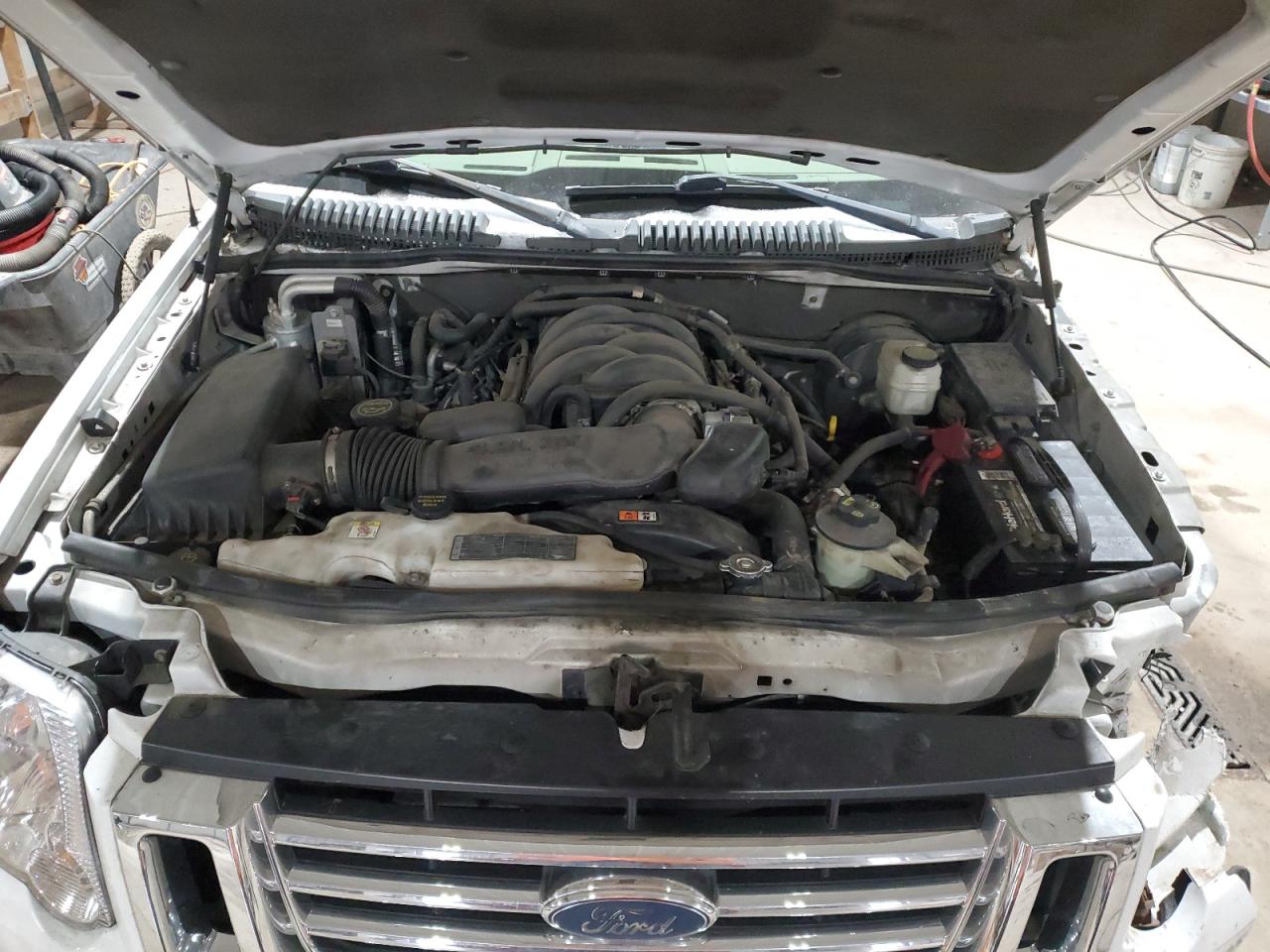 2007 Ford Explorer - Image 12