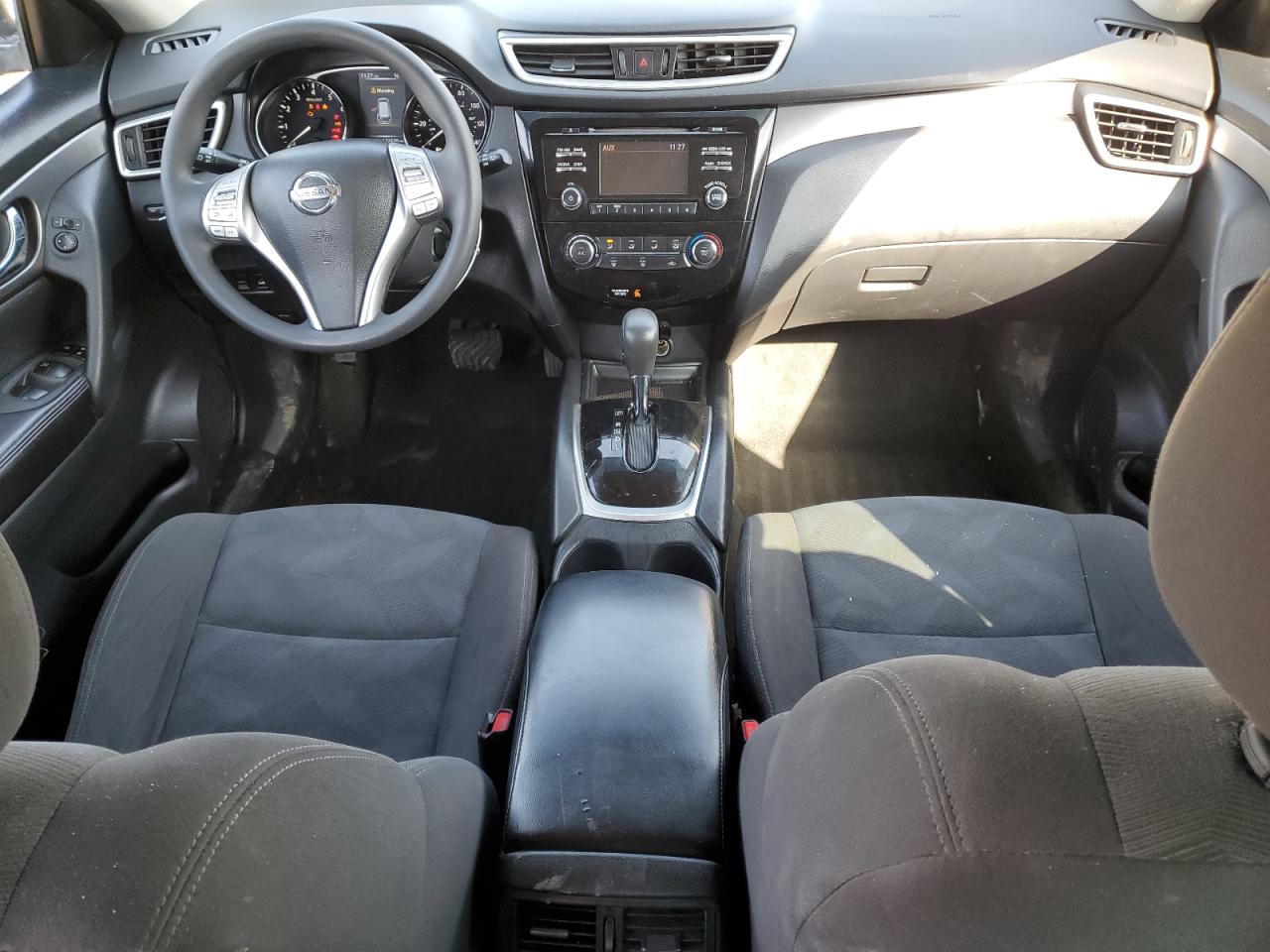 2016 Nissan Rogue - Image 8
