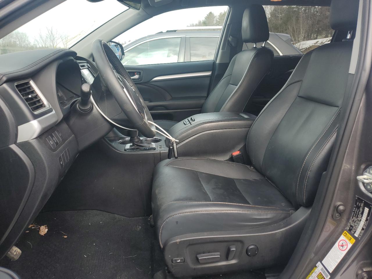 2019 Toyota Highlander - Image 7