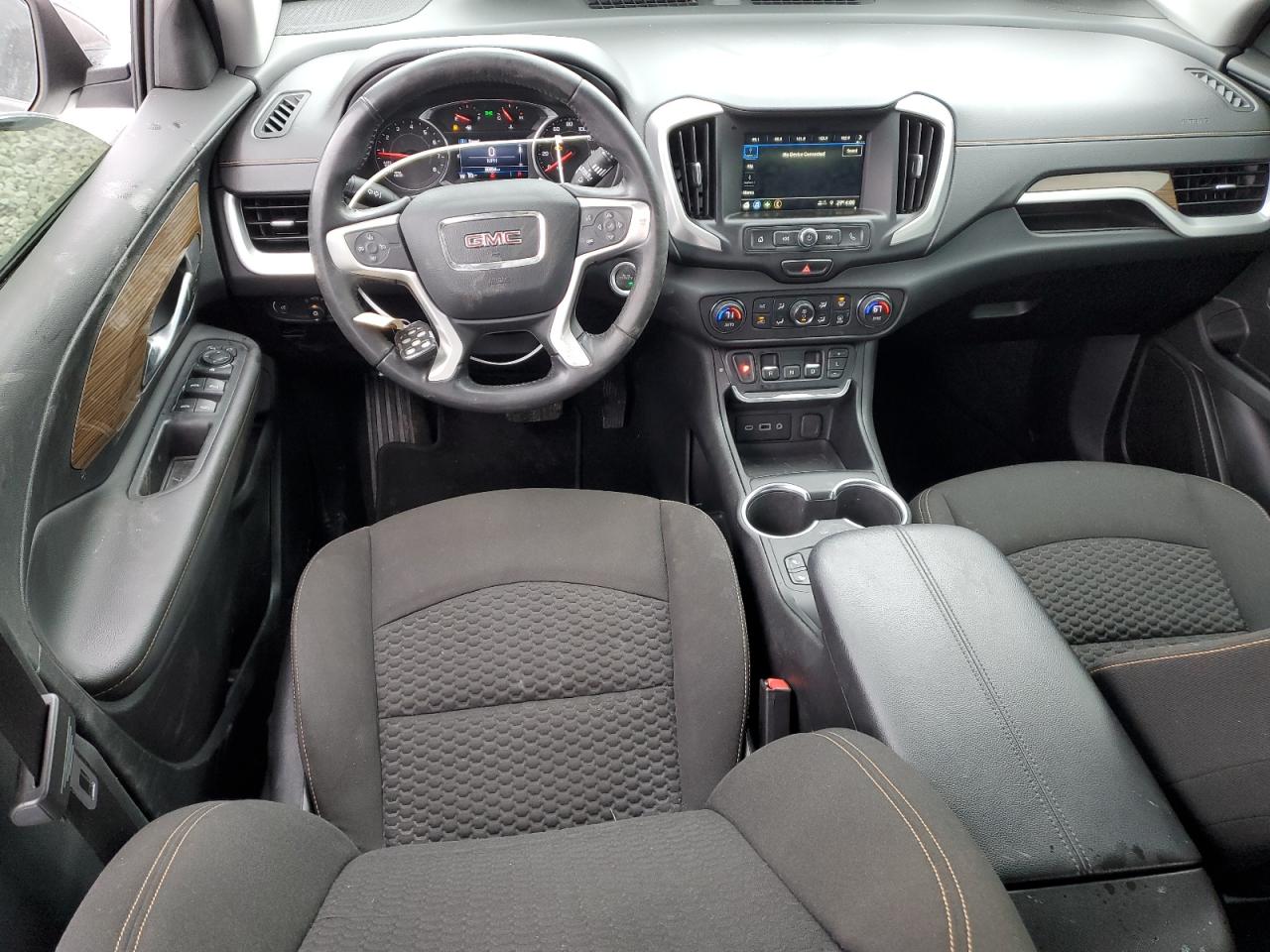 2019 GMC Terrain - Image 8