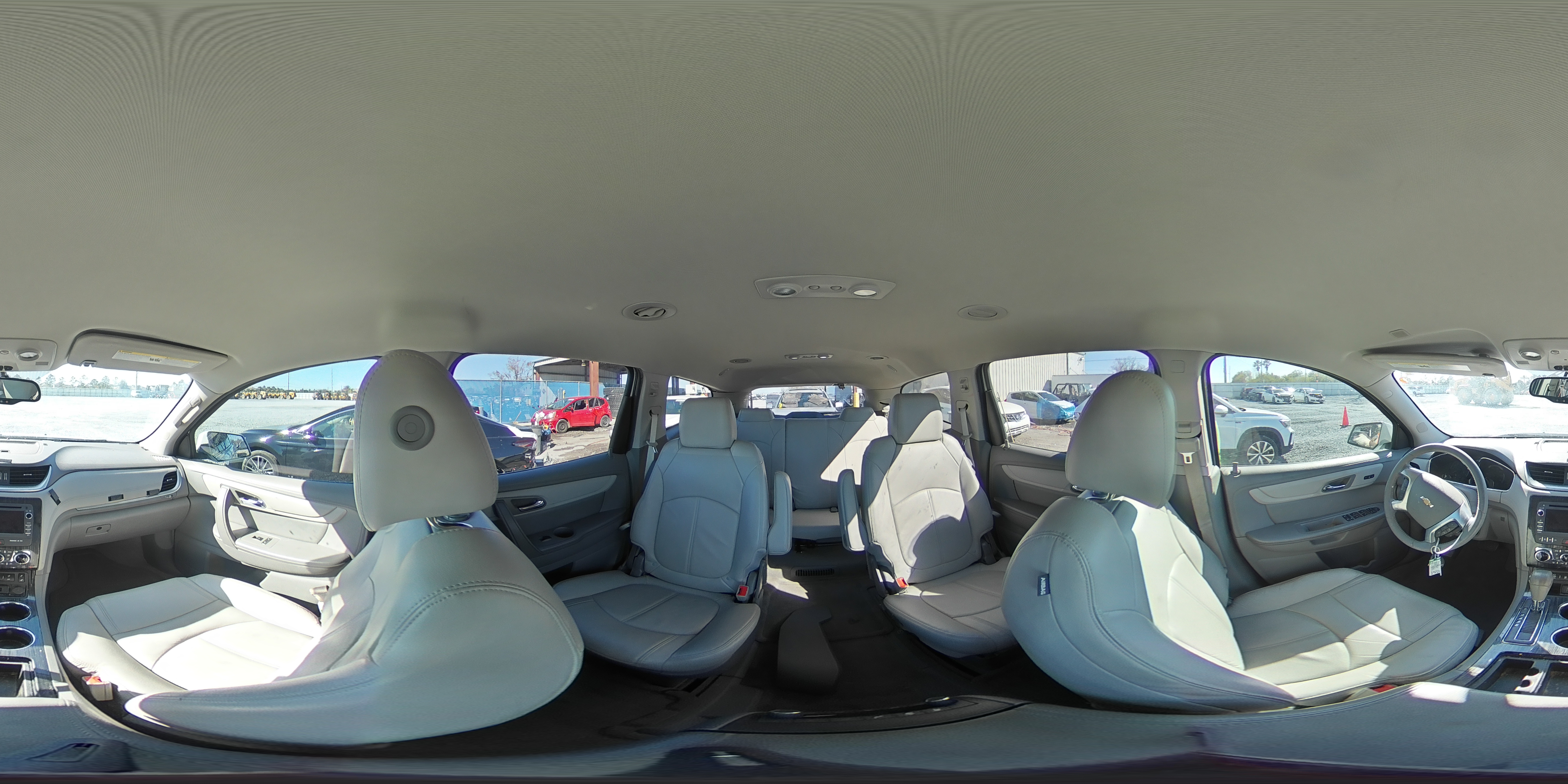 2017 Chevrolet Traverse - Image 15