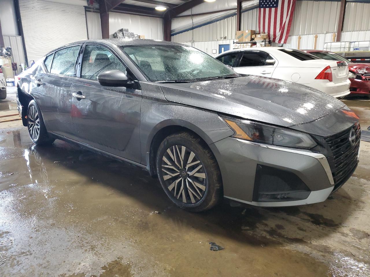 2024 Nissan Altima - Image 4