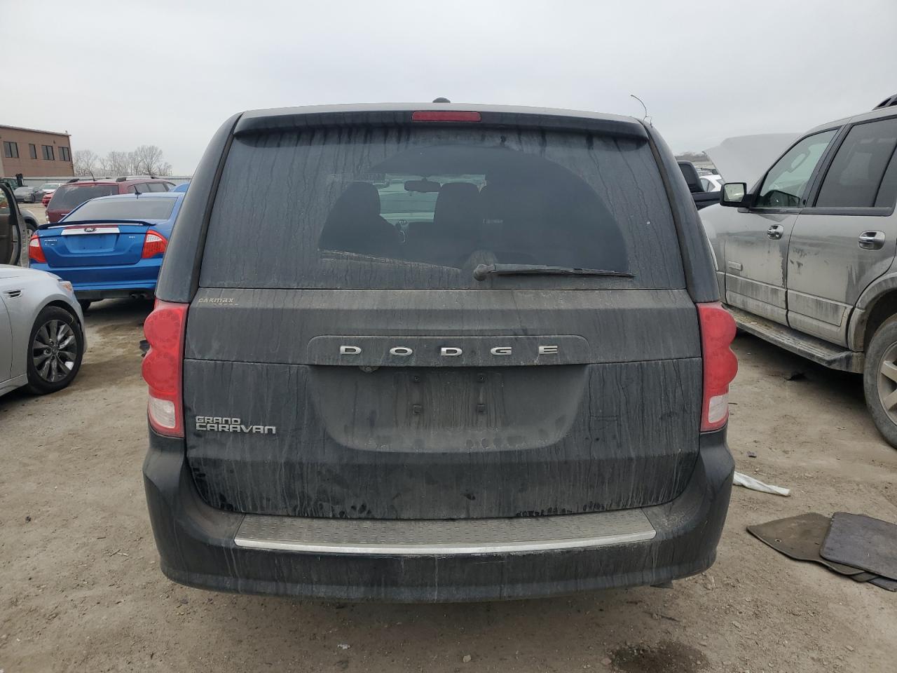 2018 Dodge Caravan - Image 6