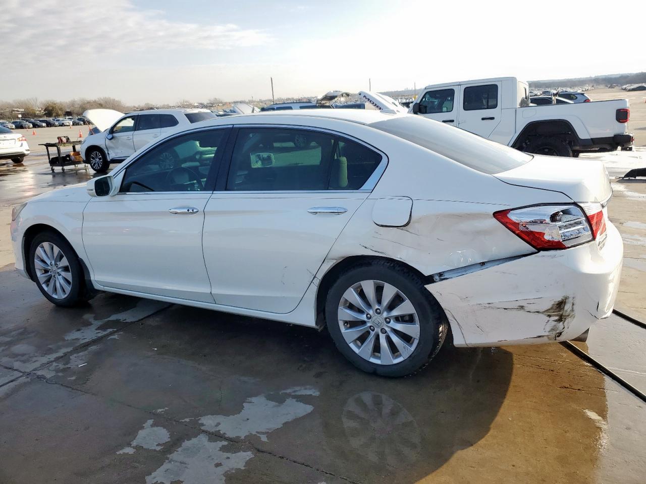 2013 Honda Accord - Image 2