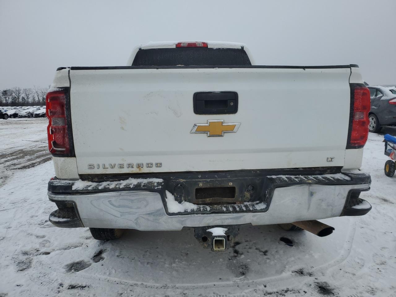 2015 Chevrolet Silverado - Image 6