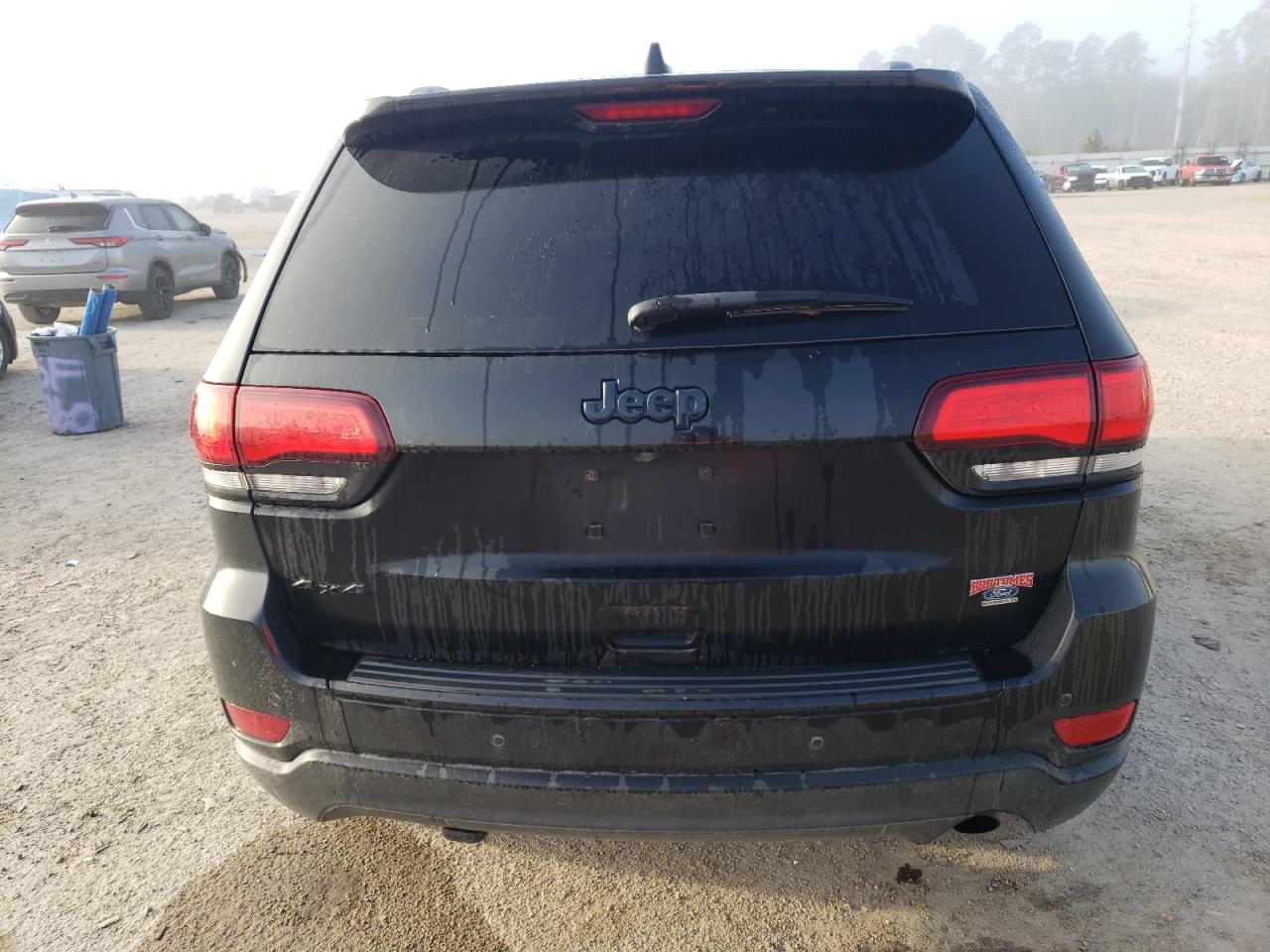 2018 Jeep Grand Cherokee - Image 6