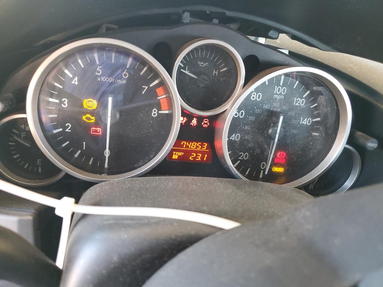 2010 Mazda MX-5 - Image 9